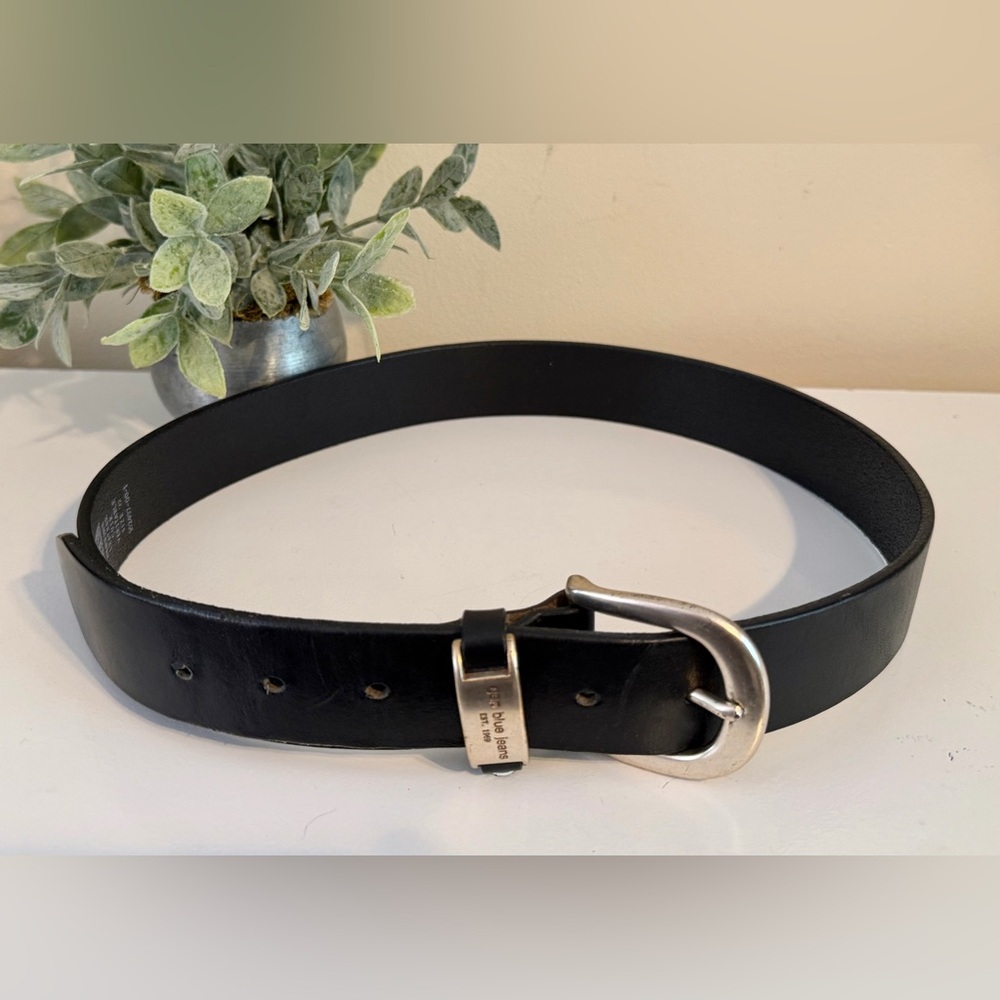 GAP Black Leather Belt with Silver Buckle - Picture 5 of 7